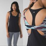Lululemon All Sport Support Tank w/ Built In Bra Black Camo Multi Size 2 Purple Photo 2