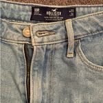 Hollister  Ultra High-Rise Dad Jeans Photo 1