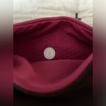 Lululemon Wake & Train Tight Legging 28" in Black Satin / Star Ruby Size 2 Photo 9