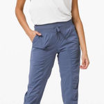 Lululemon  Dance Studio Jogger in Ink Blue - Size 4 Photo 0