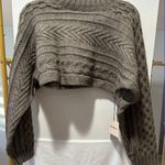 superdown Mila Ultra Crop Sweater  NWT Photo 1
