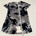 Time & Tru size small short sleeve black and grey tie dye knot front tunic EUC Photo 5