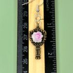 Handmade Copper Bronze Tone Purplish Pink Rose Mirror Shape Earrings Photo 2