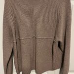 DO+BE  brown sweater in medium Photo 3