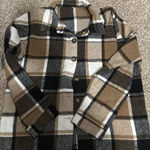 Women’s flannel shacket Brown Photo 0