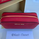 Michael Kors Giftable boxed item wallet & Travel Pouch - Bright Red Photo 9