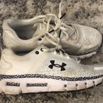 Under Armour LAST CHANCE 💄 HOVR Infinite Running Sneaker, size 8.5 Photo 0