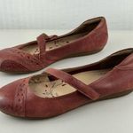 Taos Footwear Scamp Mary Jane Red Leather Flat Perforated Detailing Women Size 9 Photo 2