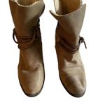 Eddie Bauer 	Women's High Top Sherpa Lined Boots 6.5 Photo 1