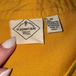st. john's bay  Women's XL‎ Yellow Long Sleeve Eyelet Button Down Blouse Photo 3
