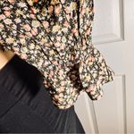 Dress Forum  Womens Crop Top Floral Black Long Sleeve Drawstring Size Small Photo 6