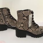Snake Print Combat Boots, Size 7 Gray Photo 0
