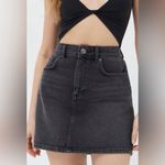Guess  Y2K Black Denim Micro Mini Skirt NWT size 28 Photo 4