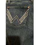 Wrangler  Retro Women's Mae Mid-Rise Boot Cut Jeans Decorative Pockets Size 32x34 Photo 3