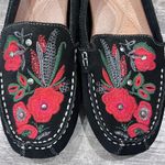 Baretraps FINAL PRICE  Otella Black Leather Suede Embroidered Women's Loafers Photo 1