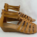 Forever 21 Womens Forever Laser Cut Gladiator Style Wedge in Tan size 8 NIB Photo 0