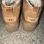 UGG  Mini Boots Platform Photo 3