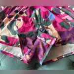 Reebok  Women's Evolution Short Multicolor Print with Back Pocket Size Medium Photo 4