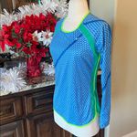 Nike  Dri Fit Performance Shirt Lightweight Long Sleeve Blue Medium Womens Photo 4