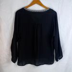 Dr2 Embroidered Neckline Boho Basic Blouse Lightweight Casual Size Medium Black Photo 1