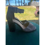 Urban Outfitters  chunky heel shoes open toe ankle strap suede grey size 7 Photo 4