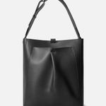 Everlane The Studio Bag in Black Photo 0