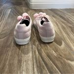 Circus by Sam Edelman NEW Pink Pom Pom Sneakers SIZE 9.5 Photo 3