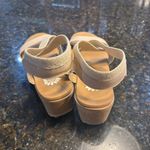 Yellow Box  Women’s Janalee Wedge Sandals Tan Size 6.5 Photo 3
