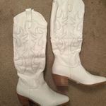 WHITE COWBOY BOOTS Size 7 Photo 0
