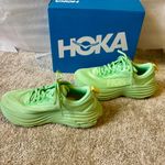 Hoka Women’s  Bondi 8. Lime Green. Size 5.5 Photo 4