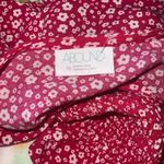 Abound  Pink/White Floral Short Sleeve V-Neck Elastic Waist Crop Top XS Photo 6