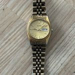 Seiko  Vintage Ladies Watch Gold-Tone Dial, Case, Bracelet, Hands, Markers Photo 6