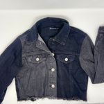 Pretty Little Thing jean jacket Photo 0