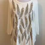 Karen Kane  Amber Waves Feather Print Tee Photo 2