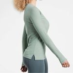 Athleta Untempo Ribbed Long Sleeve Henley Top in Minimalist Gray Size M Photo 2