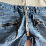 Candie's VTG Denim Jean Y2K Shorts Womens Size 3 Blue Zip Pockets Cuffed Low Rise Photo 5