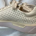 Ecco  TRAY TECH CREAM COLOR SNEAKER SIZE 38 7/7.5 Photo 2