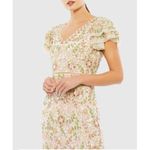 Mac Duggal Embellished Ruffled Cap Sleeve V-Neck Gown Size 12 NWT #10772 Sequins Photo 5