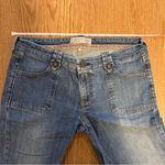 Old Navy MEDIUM WASH LOW RISE WIDE LEG TROUSER STYLE JEANS WOMEN’S SZ 10 Photo 6