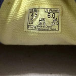 VANS DISNEY JASMINE WOMENS SIZE 6 LACE UP SNEAKERS GOOD CLEAN CONDITION Photo 6