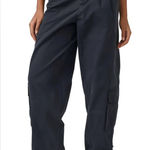 Free People
FP Movement
Mesmerize Me Cargo
Pants size medium Gray Photo 0