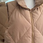 Merokeety Peachy Beige Quilted Vest Photo 1