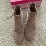 Elaine Turner  Sawyer Sand Suede Nude Heeled Booties Shoes Size 7 Side Zip EUC Photo 5