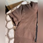Bodysuit NWOT Brown Bodysuit Ribbed Zip front Short Sleeve Small Photo 4