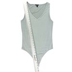 EXPRESS  Body Contour Grey Sleeveless V-Neck Bodysuit Thong Size Small Photo 2