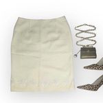 Valentino Garavani Valentino 𑁍 Chic Rose Lace Appliqué Ribbed Wool Pencil Skirt 𑁍 Cream Size 4 Photo 1