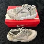 Nike  Huarache activewear lace up shoes sneakers women’s 8 Photo 7