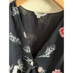 Miss Selfridge  womens blouse top size 12 black floral 3/4 sleeve V‎ Neck Photo 2