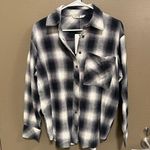 Stradivarius Plaid Button Up Shirt Photo 0