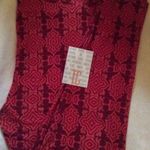 LuLaRoe Red Cupid Valentine Leggings T&C Size 12-18 Photo 0